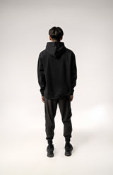 OVERSIZE BLACK HOODIE