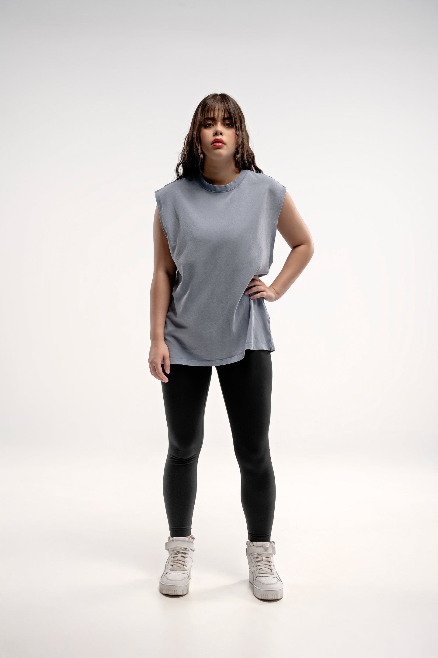 PLAYERA TANK OVERSIZE PIGMENTO AZUL 230 GSM/ WOMAN