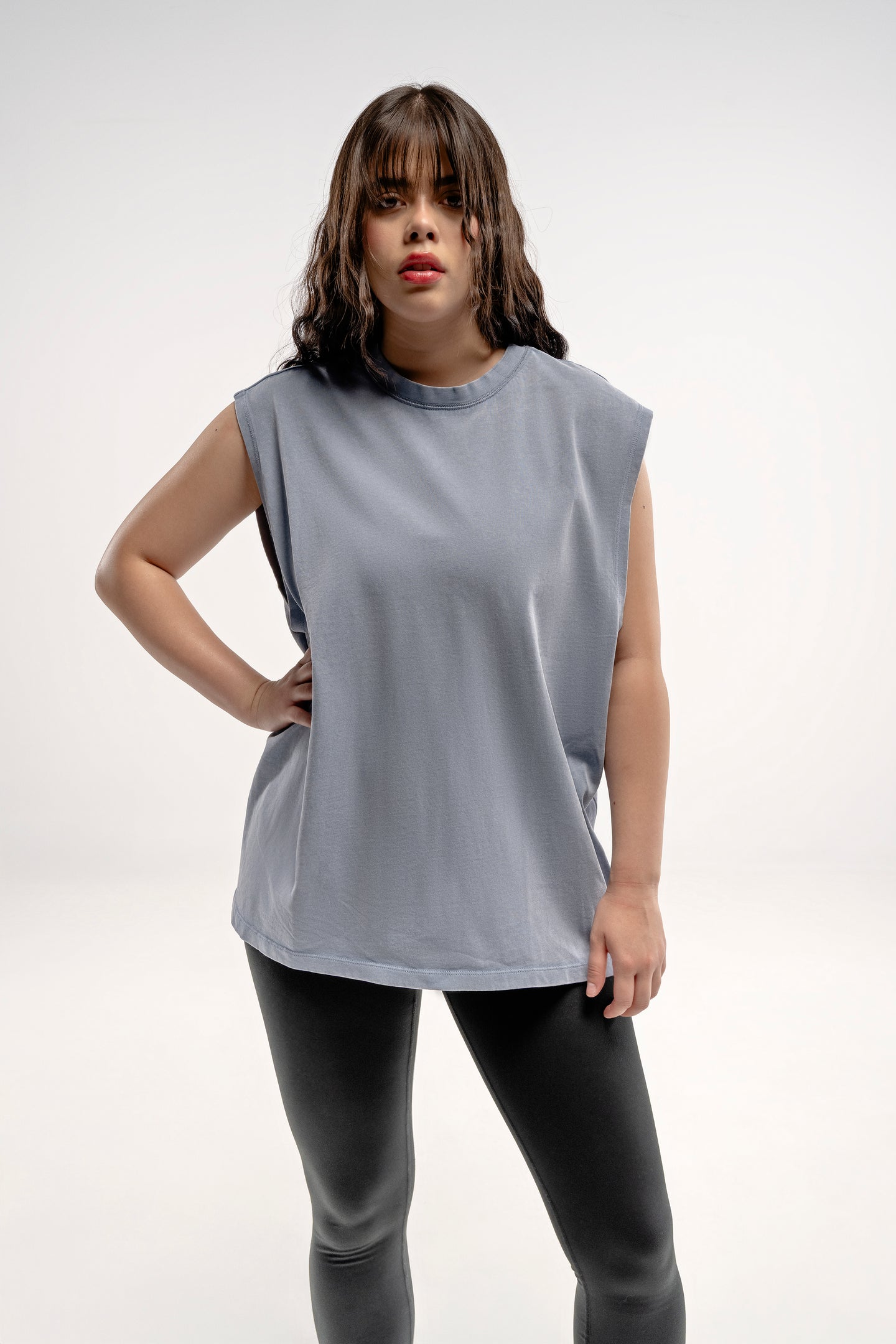 PLAYERA TANK OVERSIZE PIGMENTO AZUL 230 GSM/ WOMAN